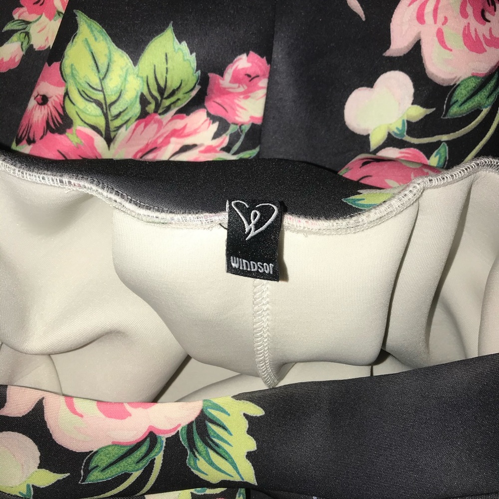 Windsor Floral Skirt (Juniors) - Picture 5 of 7